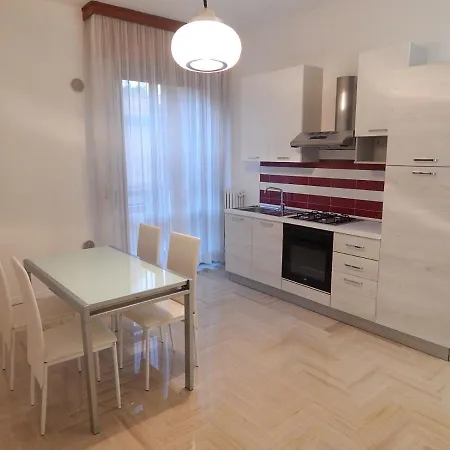 La Casa Del Parco Ferrari Apartamento Modena