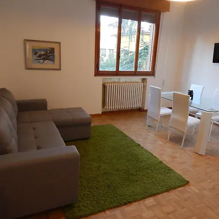 La Casa Del Parco Ferrari モデナ