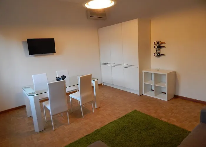 La Casa Del Parco Ferrari Apartamento Modena